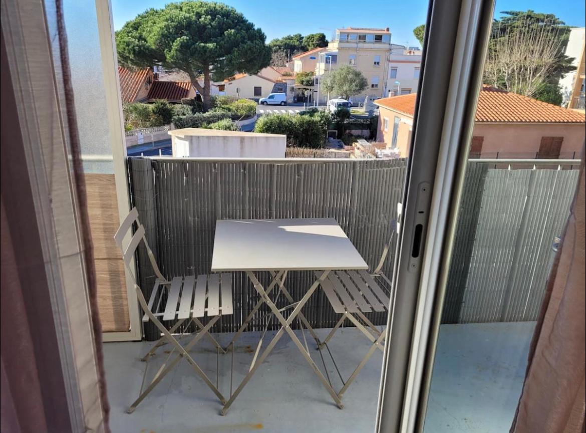 A 200M De La Mer Super Logement Cocoon Canet-en-Roussillon Exteriör bild